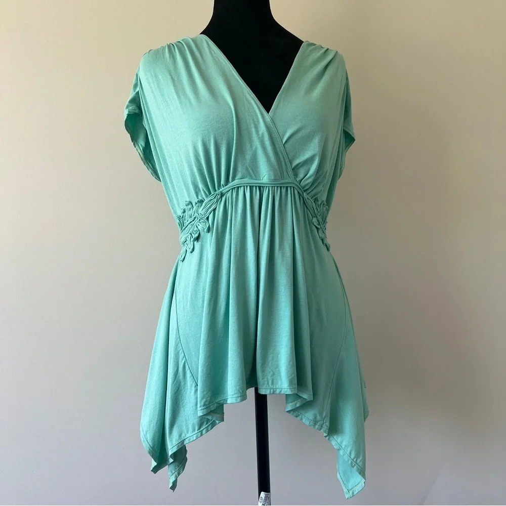 Max Studio Mint Green V-Neck Asymmetrical Cinched Waist Top Women’s Size M NWT - Picture 1 of 5